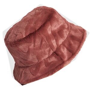 Nike Apex Faux Fur Bucket Hat